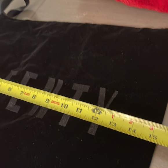 Puma Fenty *Rihanna* Velvet Shoe Dust Bag Black Set of 2 - Picture 8 of 8